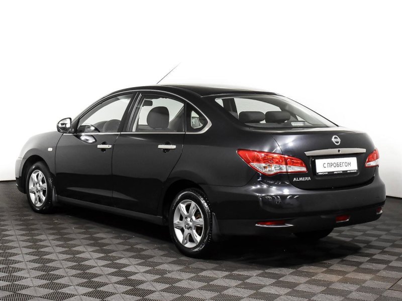 Nissan Almera 2013