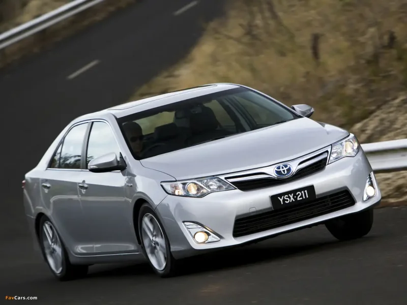 Toyota Camry Hibrid 2013