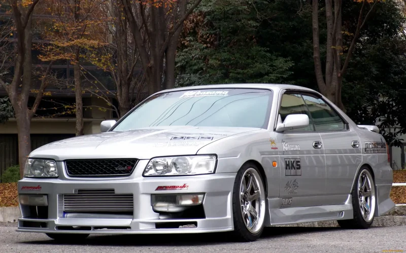 Nissan Skyline r32 GTS 4