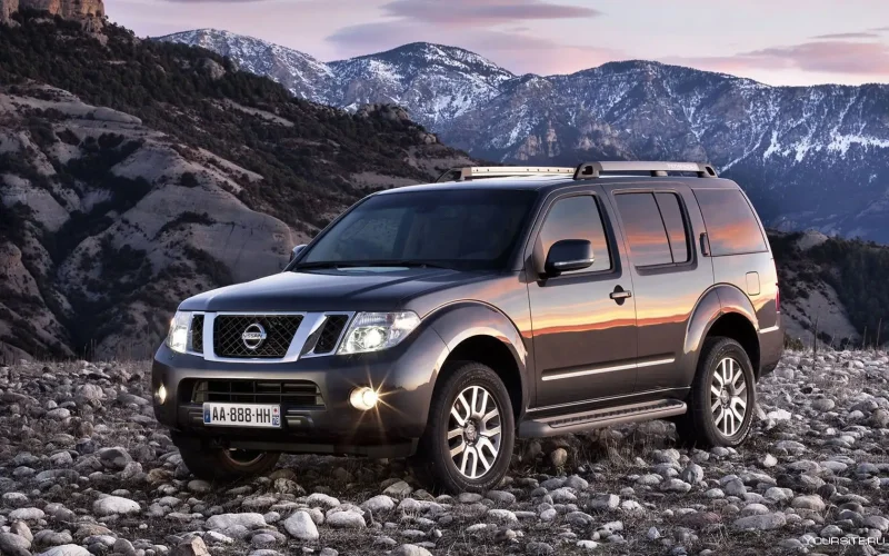 Nissan Pathfinder 2011