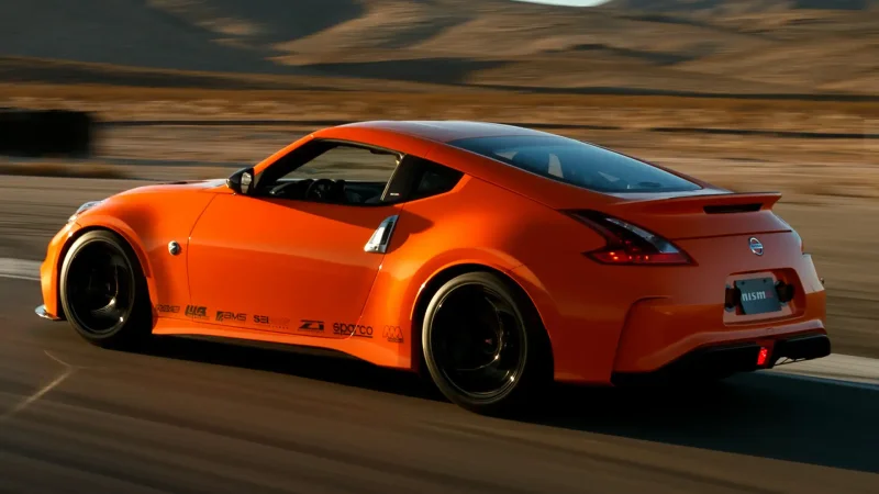 Ниссан 370 z Nismo