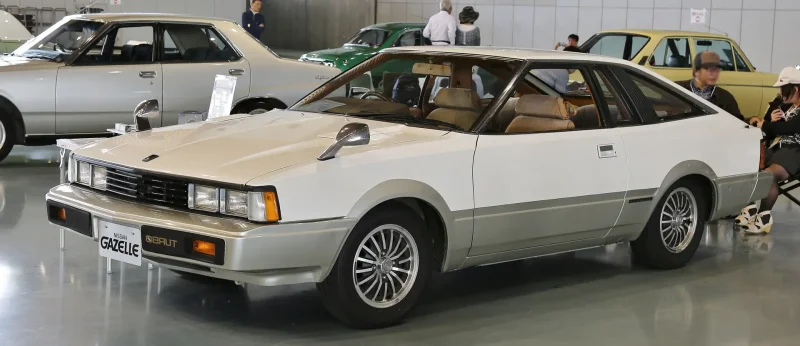 Nissan 2000xe-II Gazelle Aoshima