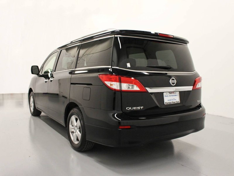 Nissan Quest 2017