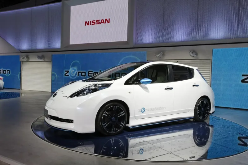 Nissan Leaf stance