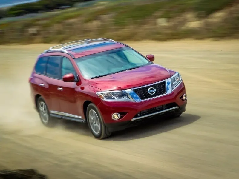 Nissan Pathfinder r52 2018