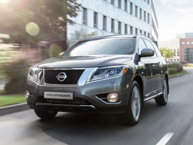 Nissan Pathfinder r52 2014