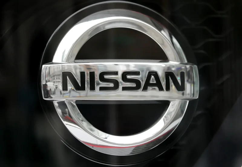 Логотип Nissan