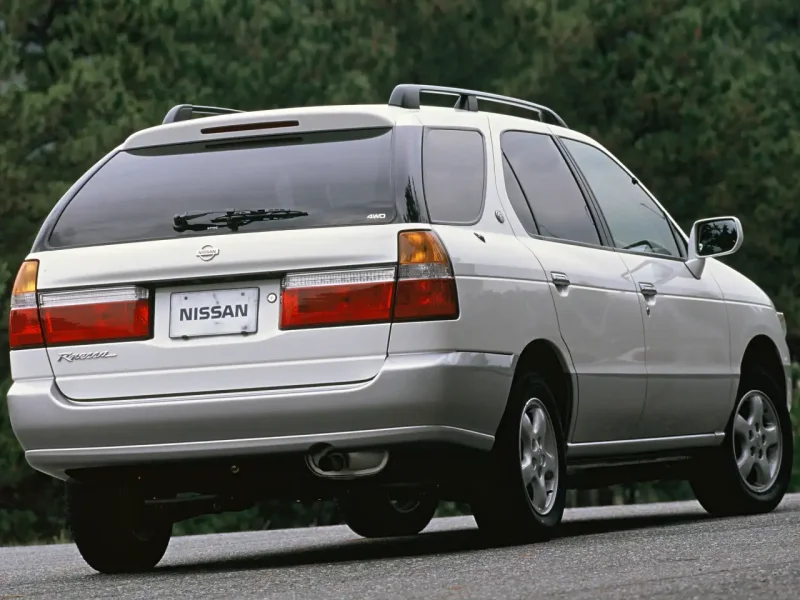 Nissan r'nessa 1997
