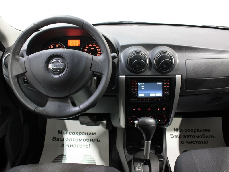 Nissan Almera g15