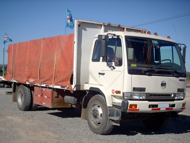 Nissan Diesel Condor 1990