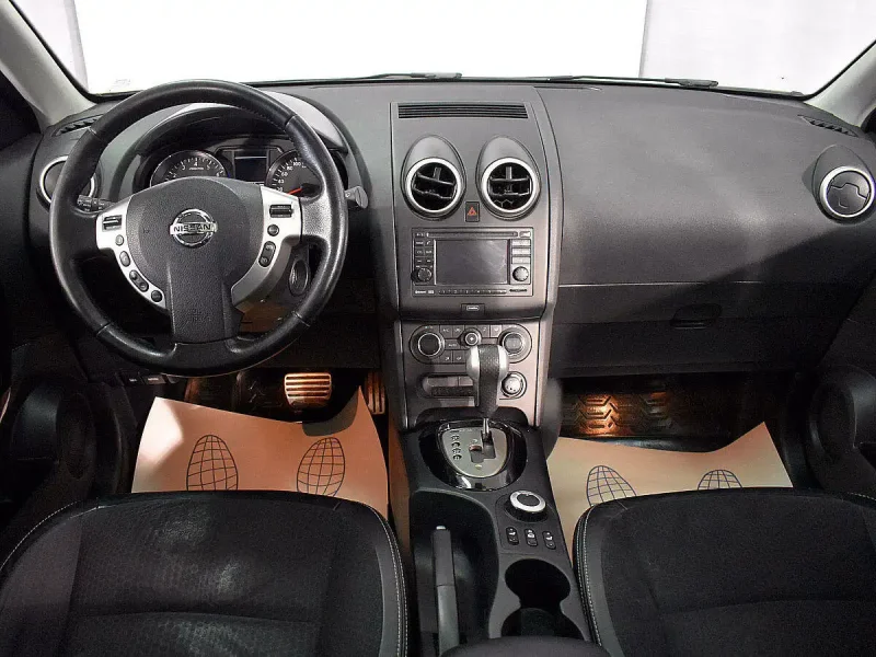 Nissan Qashqai 2014 салон