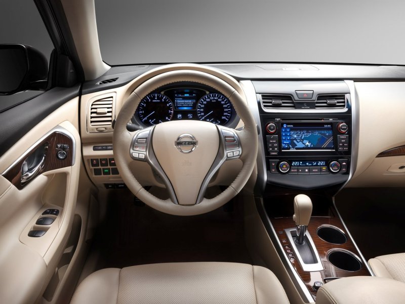 Nissan Teana 2014