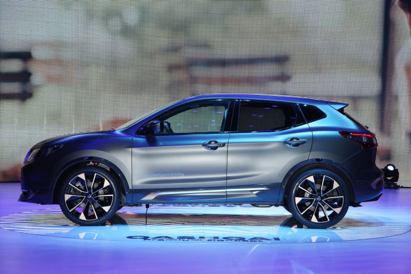 Nissan Qashqai j11 белый