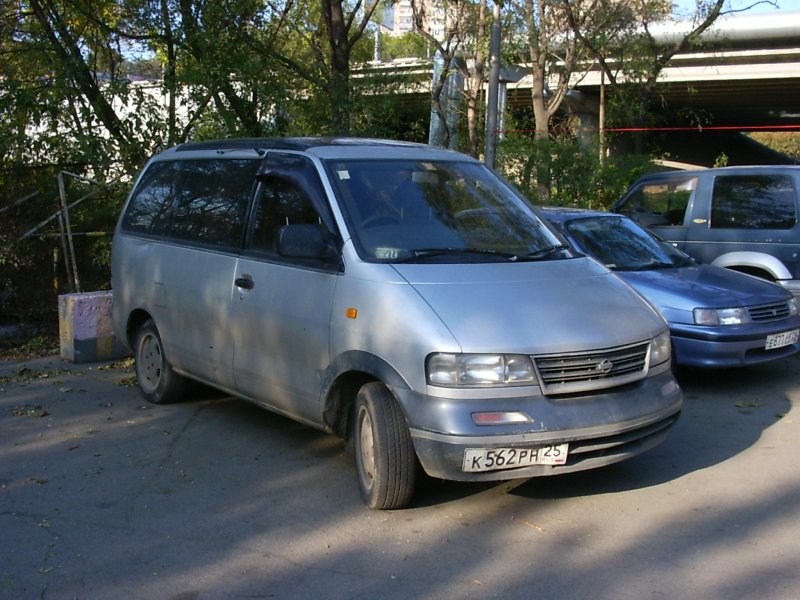 Nissan Vanette largo 4wd 1989