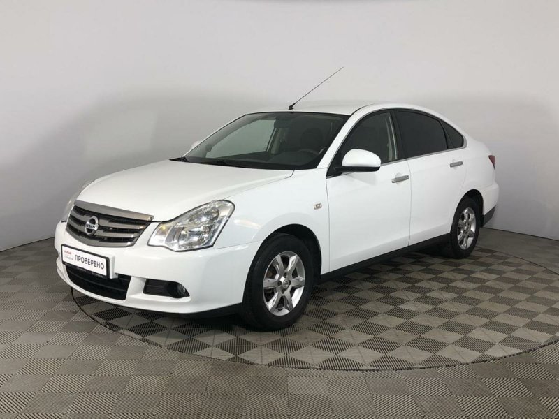 Nissan Almera 2014 белый