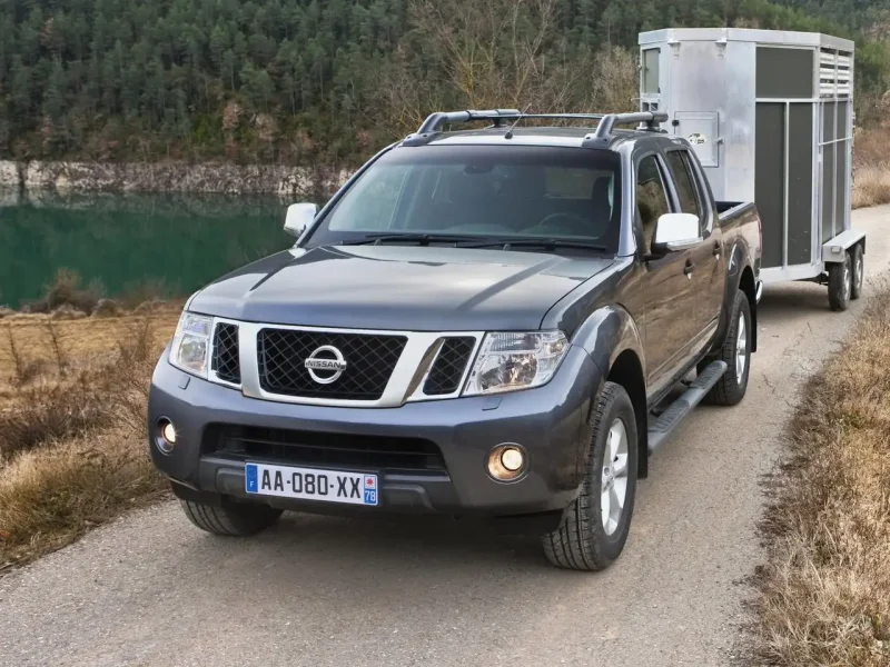 Nissan Navara (Frontier) III (d40)