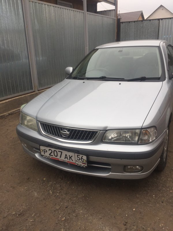 Nissan primera p11 седан