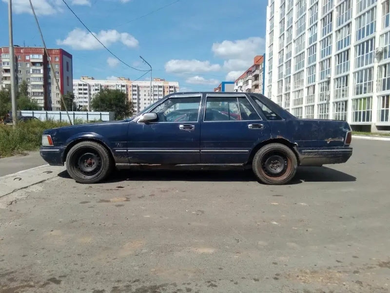 Ниссан 1989