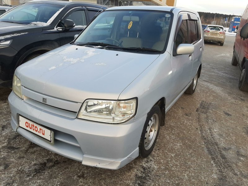 Nissan Cube 2001