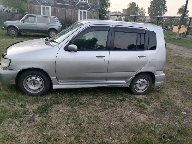 Nissan Cube 1.3 at, 2001,