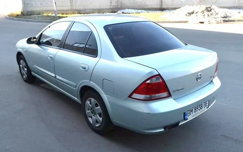 Nissan Almera 2007