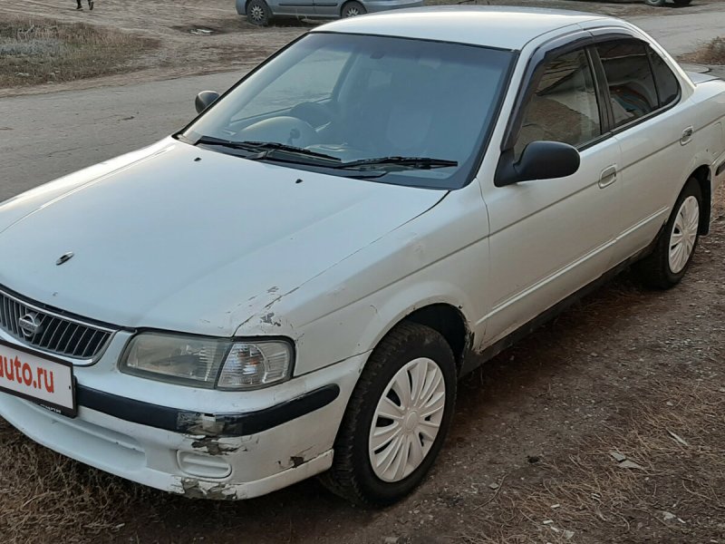 Nissan Sunny b15 белый