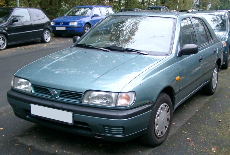 Nissan Sunny b15 2001