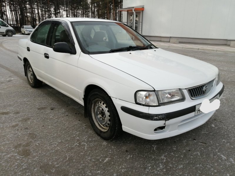 Nissan Sunny b15