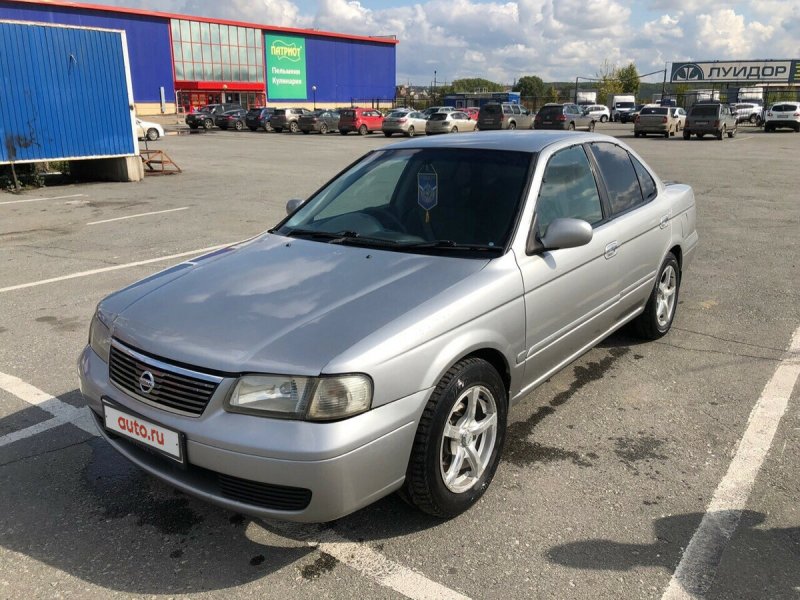 Nissan Sunny 1997