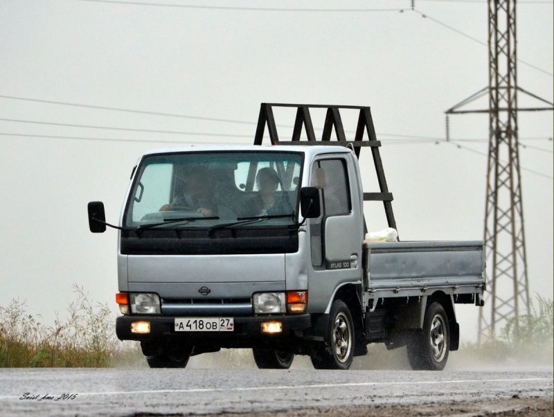 Nissan Atlas 2000 года