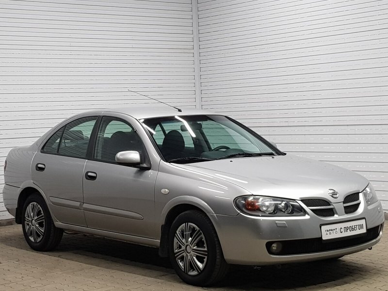 Nissan Almera 2006