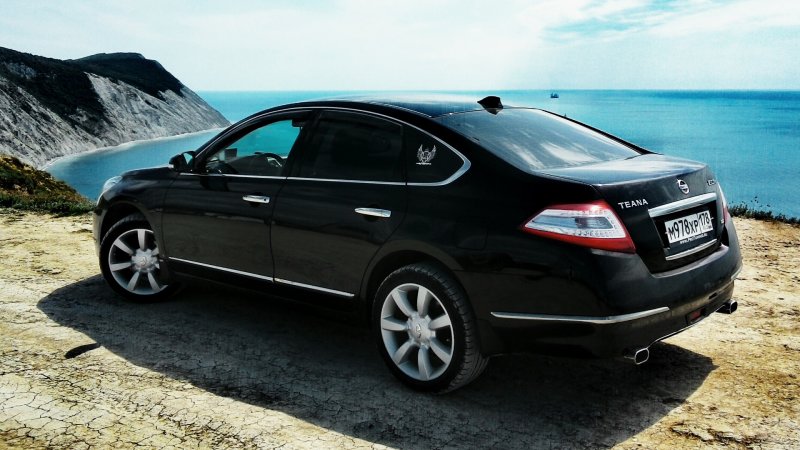 Nissan Teana j32 Black Edition