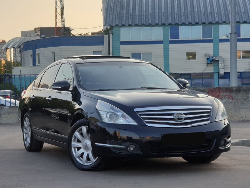 Nissan Teana 2 Рестайлинг чёрный