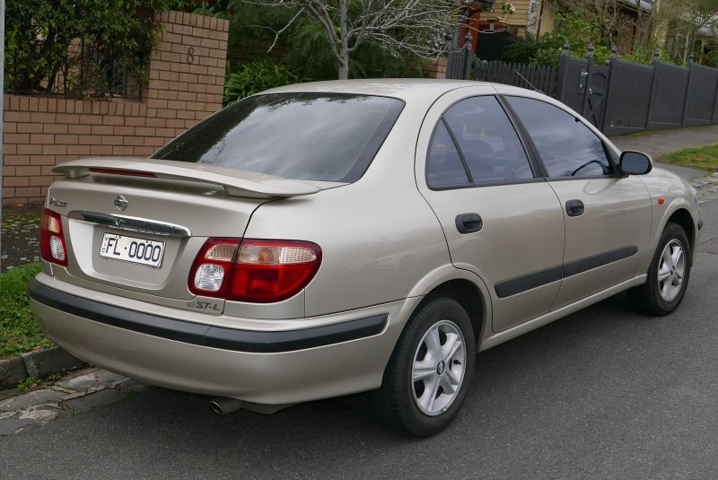 Nissan Sunny 15