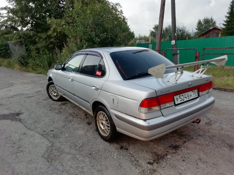 Nissan Sunny III Hatchback (n14)