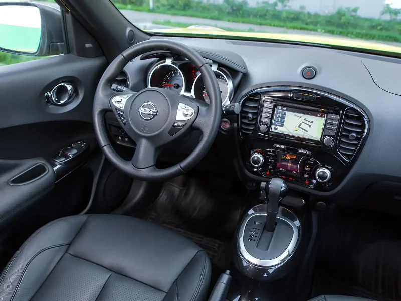 Nissan Juke 2013 Interior