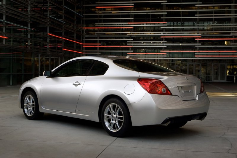 Nissan Altima Coupe 2008