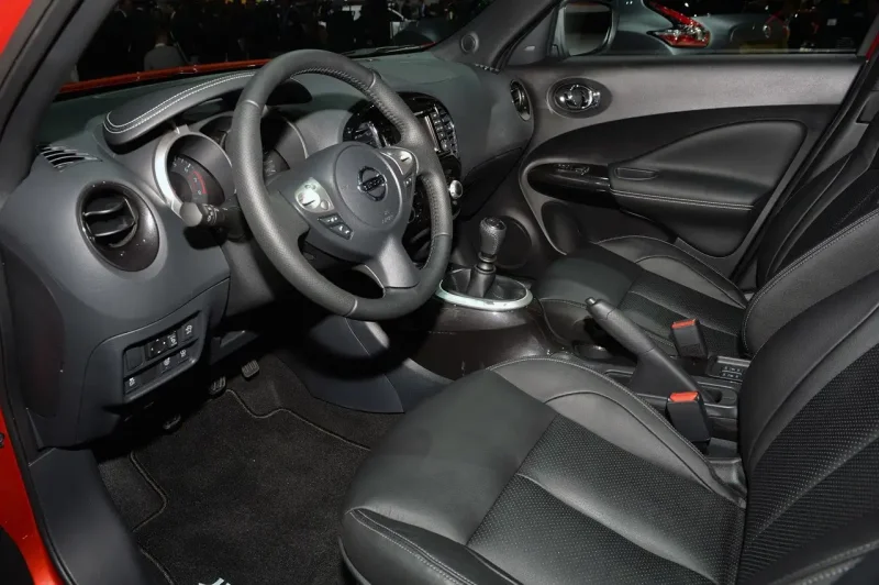 Nissan Juke inside 2014