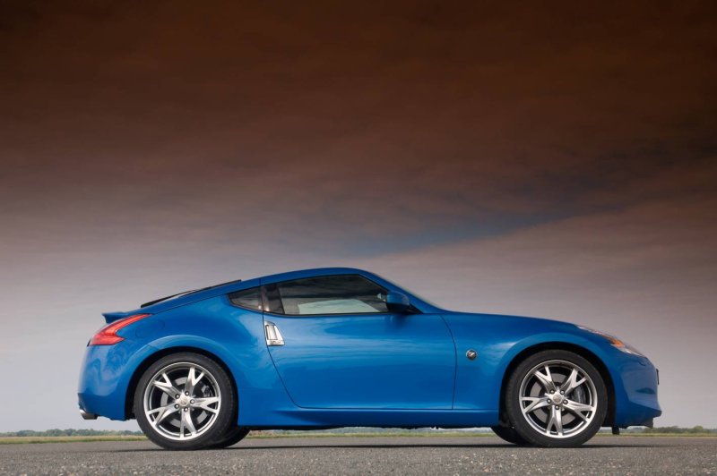 Nissan Coupe Рестайлинг 370z