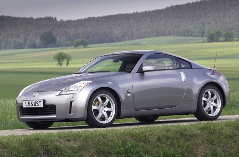 Nissan 450z