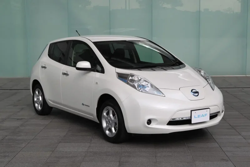Электроавтомобиль Nissan Leaf