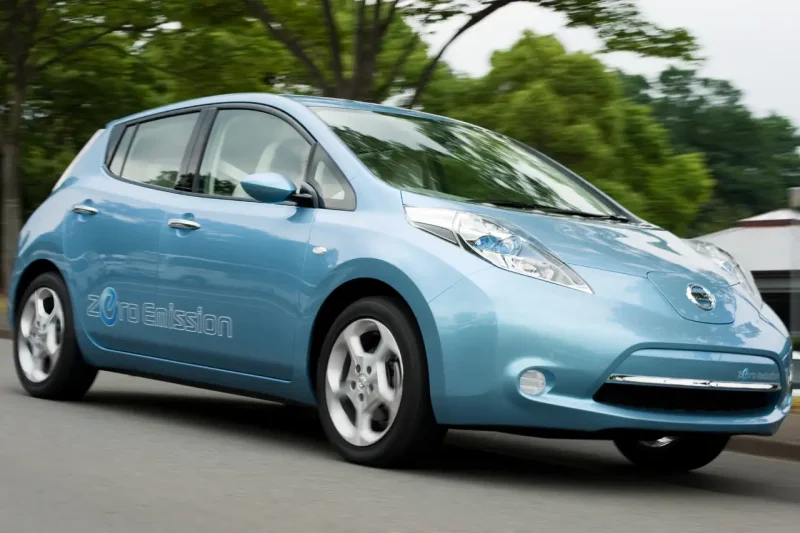 Nissan Leaf 2010