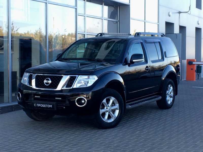 Nissan Pathfinder 2012