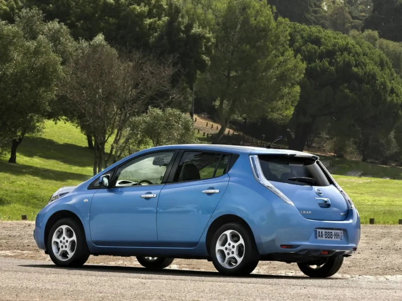 Nissan Leaf 2010