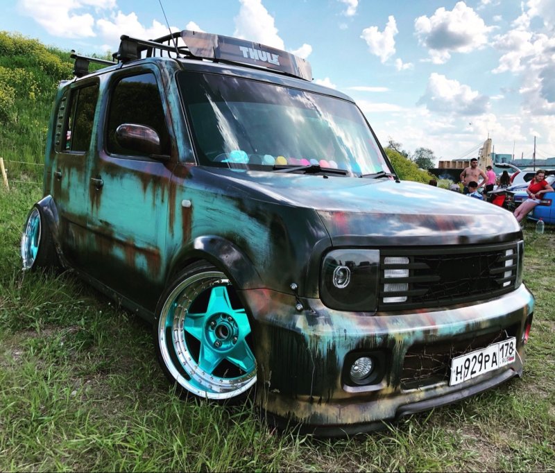 Nissan Cube фендеры