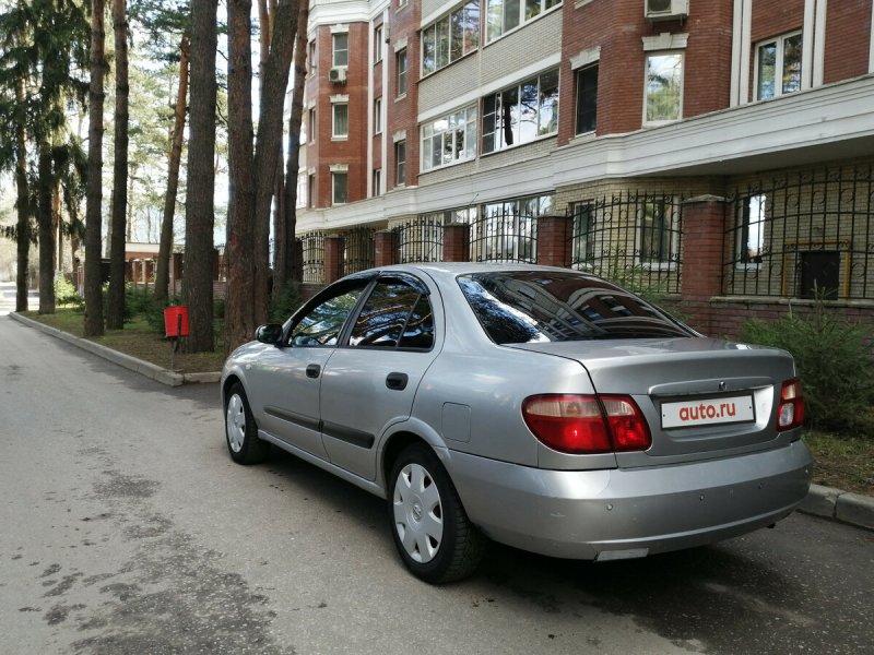 Nissan Almera n16 2001 1.5