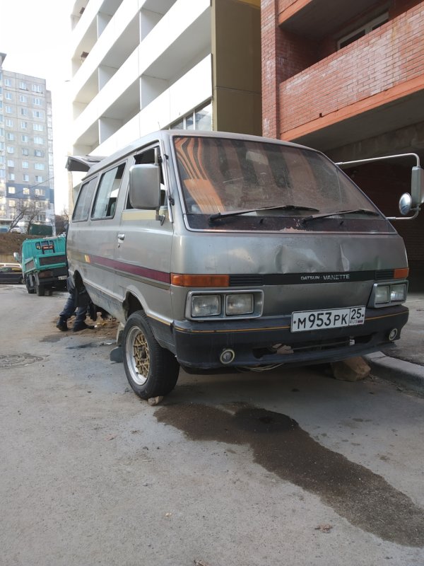 Nissan Vanette 1983