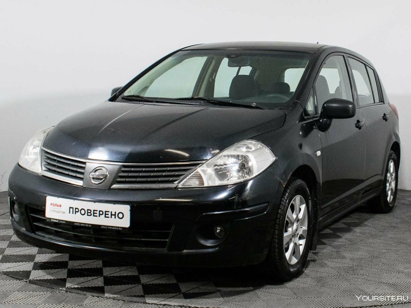 Nissan Tiida 2008 седан