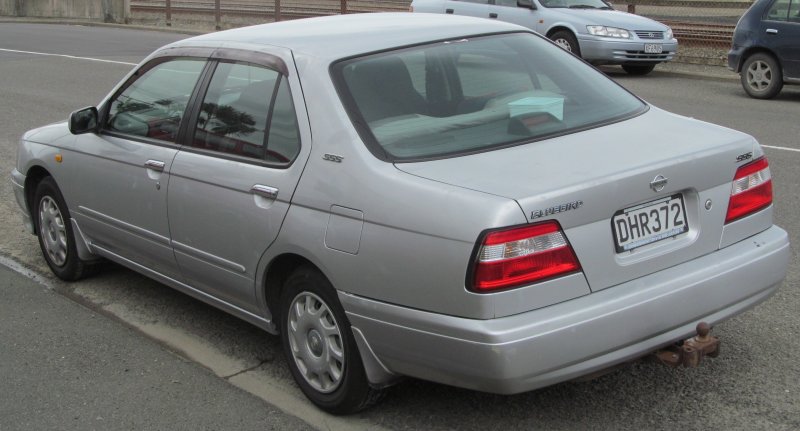 Nissan Bluebird u14