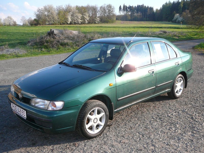 Nissan Almera n15